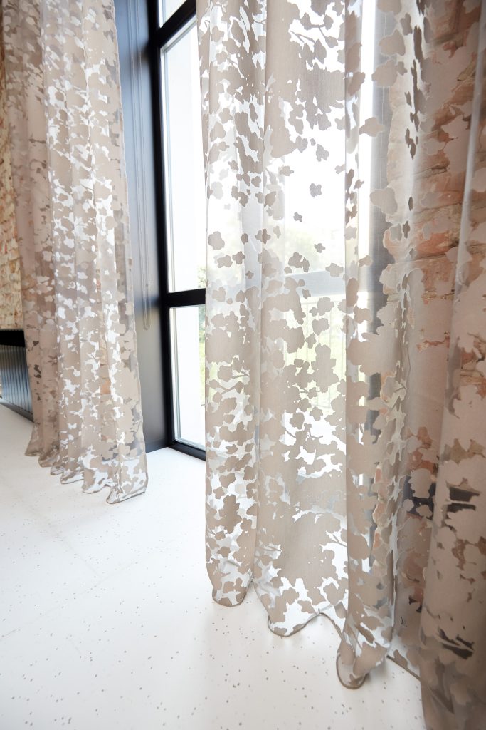 Current product image